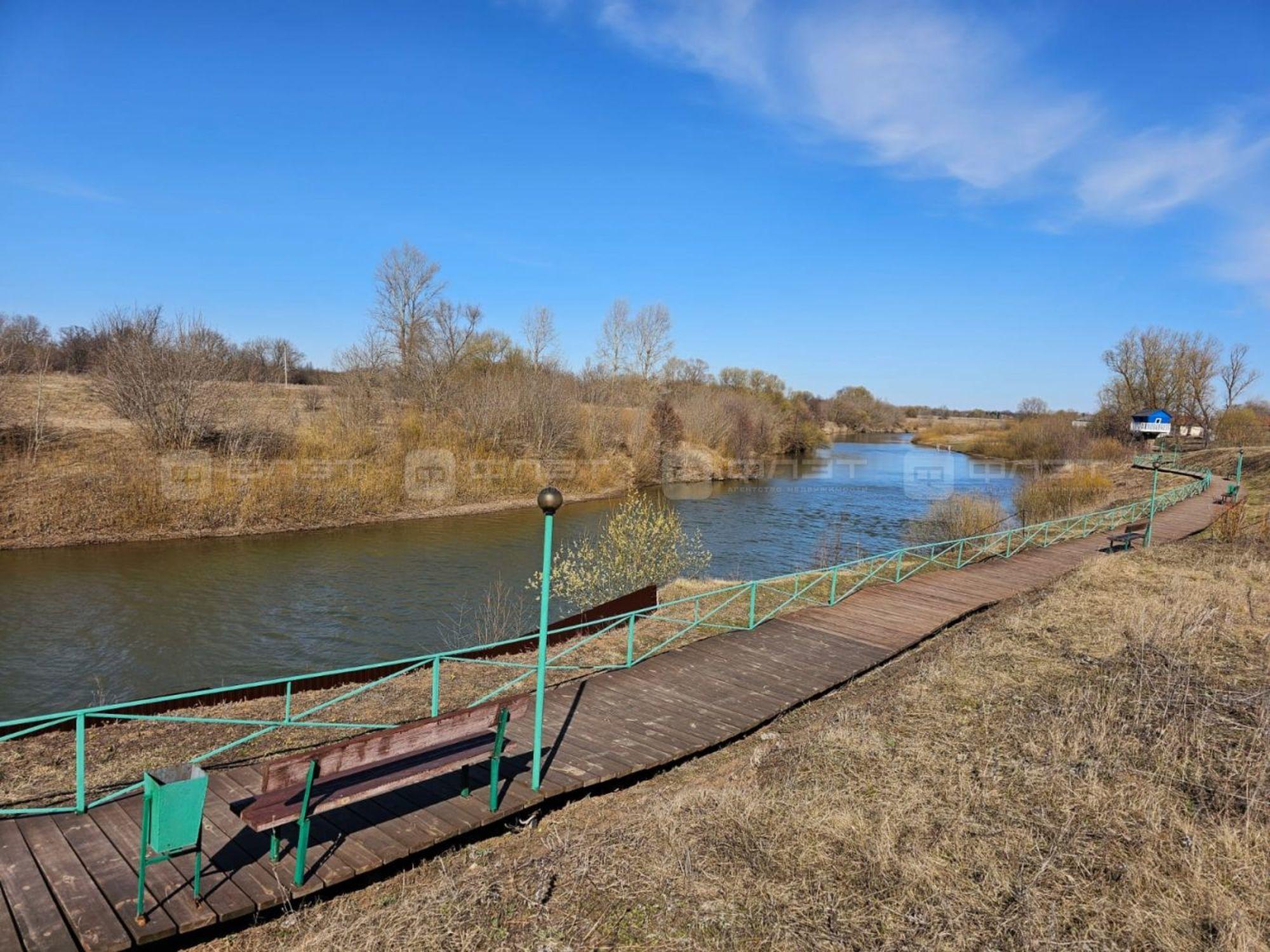 Купить землю, земельный участок за 4 400 000 рублей на ул. Набережная, дом 14