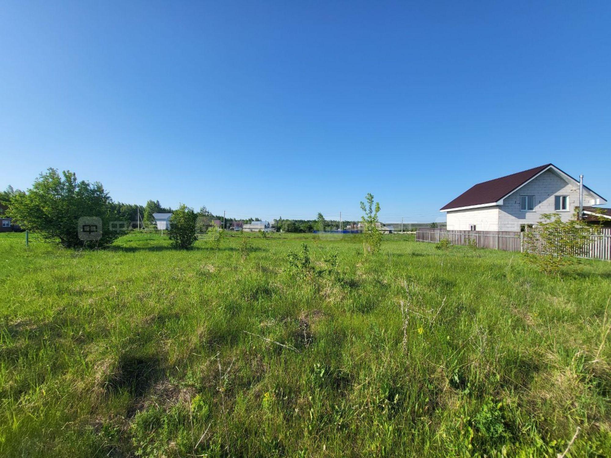 Купить землю, земельный участок за 444 000 рублей на ул. Новаторов