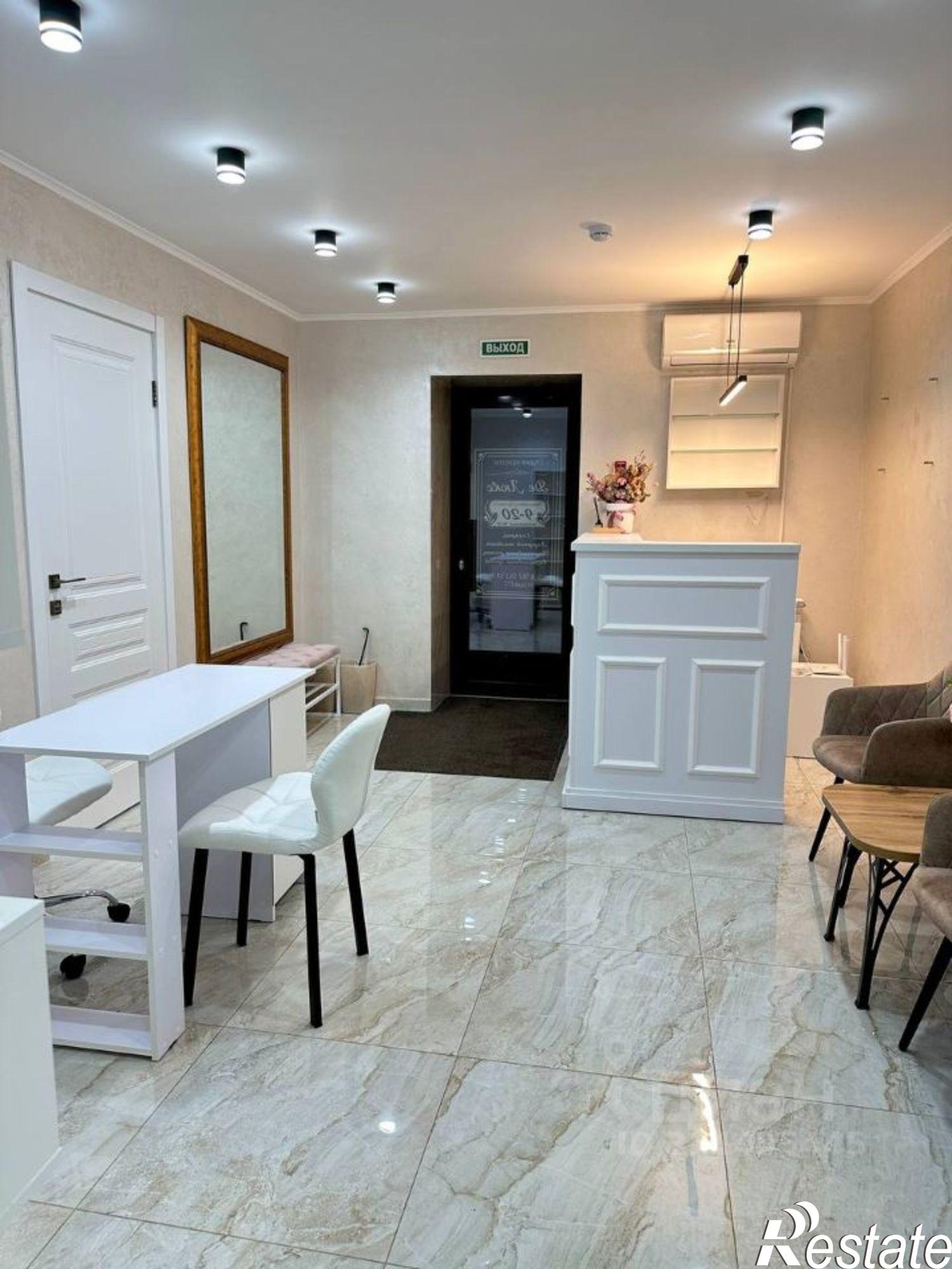 Купить помещение свободного назначения за 8 792 200 рублей на ул Заслонова, 9