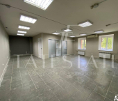 офис 93 кв м, этаж 1/10 улица Сафиуллина, 26А