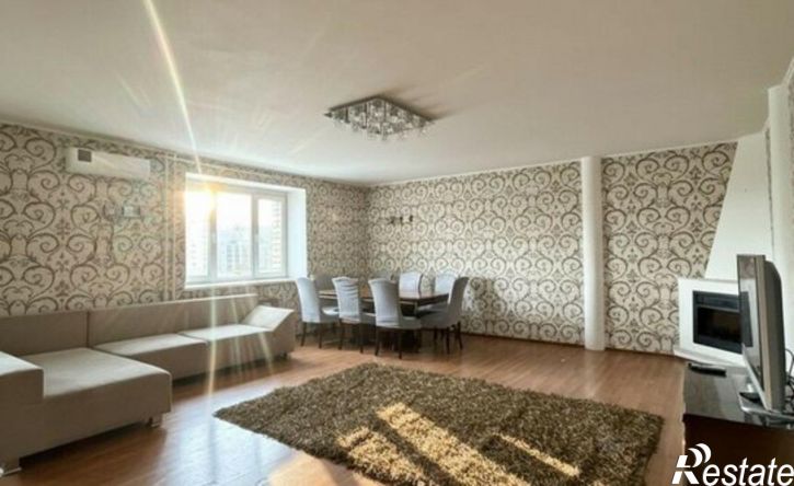 3-комн квартира Республика Татарстан (Татарстан), Казань, Вахитовский район, улица Калинина, 52