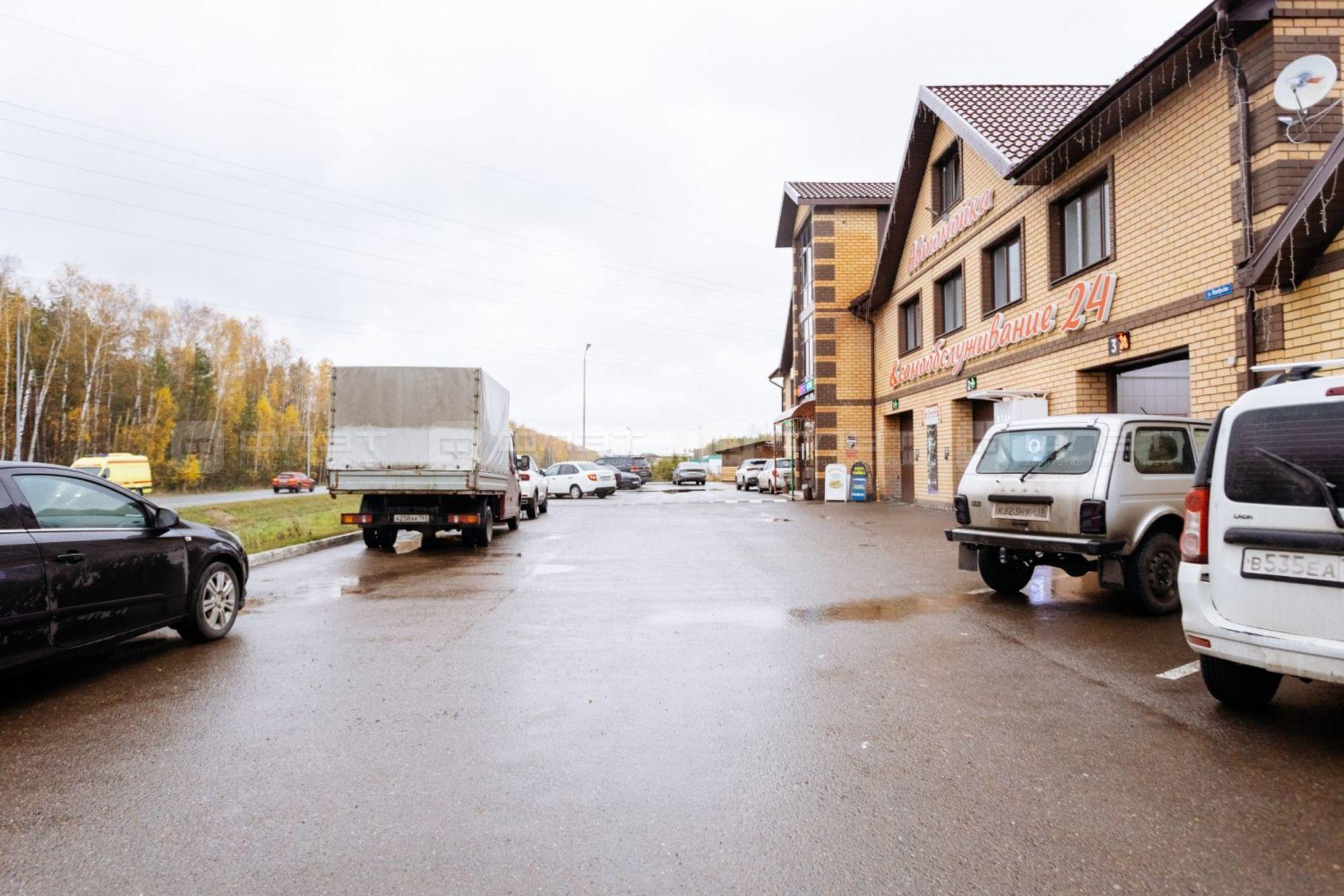 Купить помещение свободного назначения за 188 000 000 рублей на ул. Октябрьская, дом 28