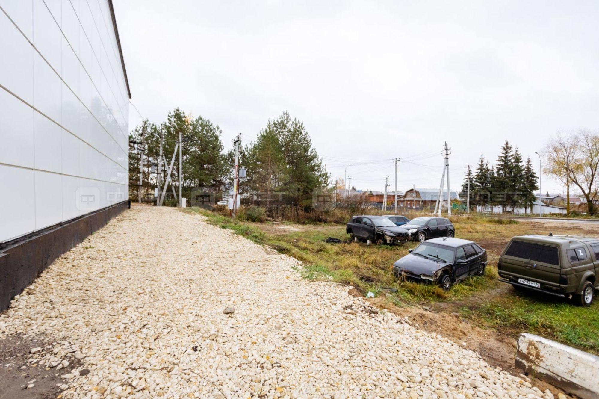 Купить помещение свободного назначения за 188 000 000 рублей на ул. Октябрьская, дом 28