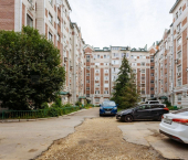 2-комн, 83.5кв м, этаж 8/8 ул. Хороводная, дом 50