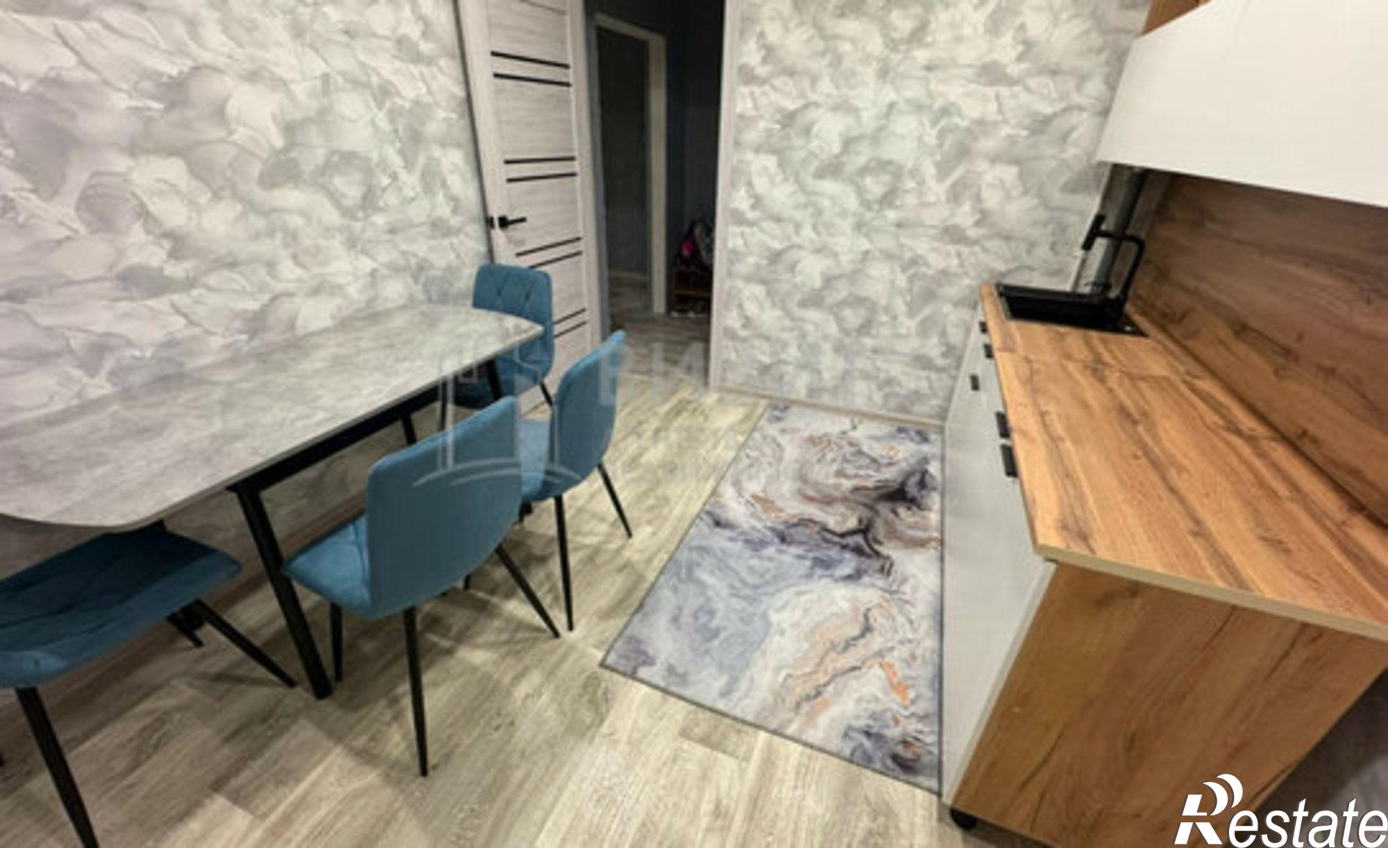 Купить квартиру за 4 500 000 рублей на улица Изыскателей, 4/4