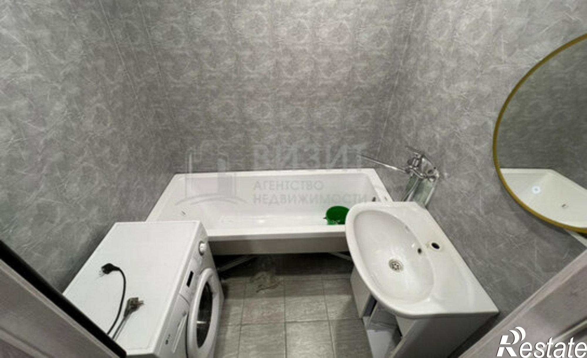 Купить квартиру за 4 500 000 рублей на улица Изыскателей, 4/4