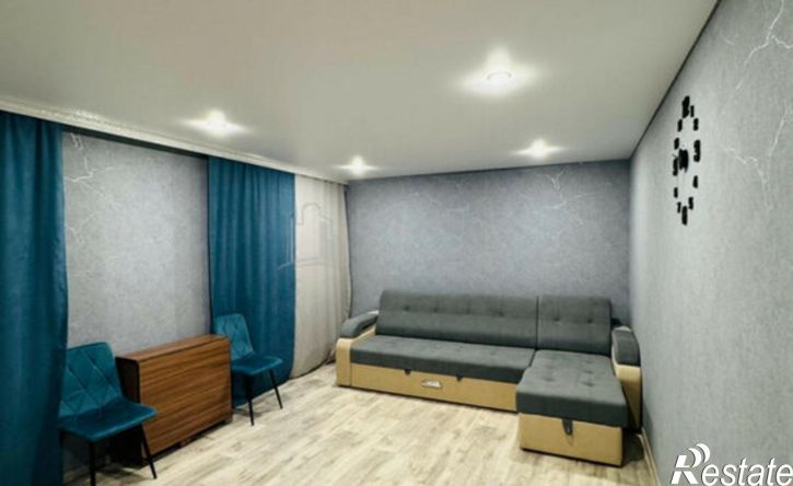 3-комн квартира улица Изыскателей, 4/4,  д. 4/4