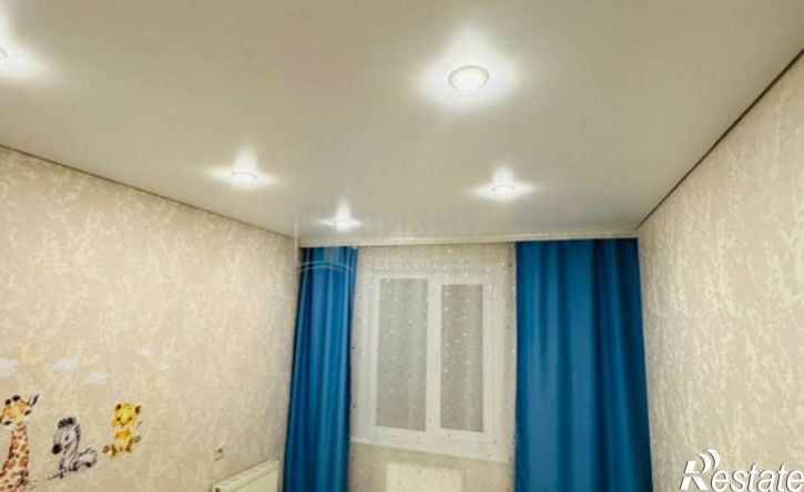 3-комн квартира улица Изыскателей, 4/4,  д. 4/4