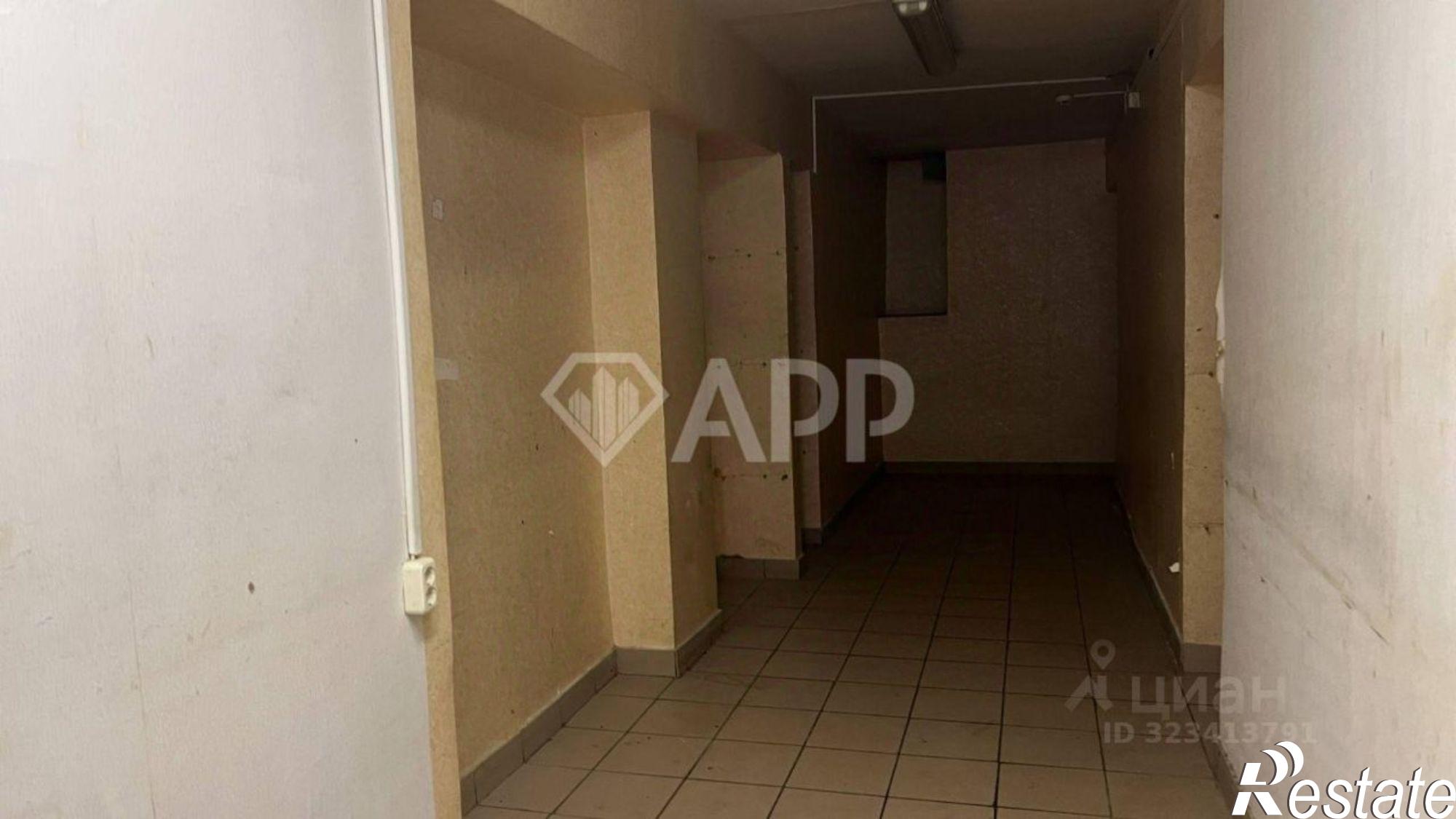 Купить помещение свободного назначения за 36 000 100 рублей на ул Николая Ершова, 8