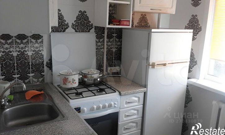 2-комн квартира Казань, улица Максимова