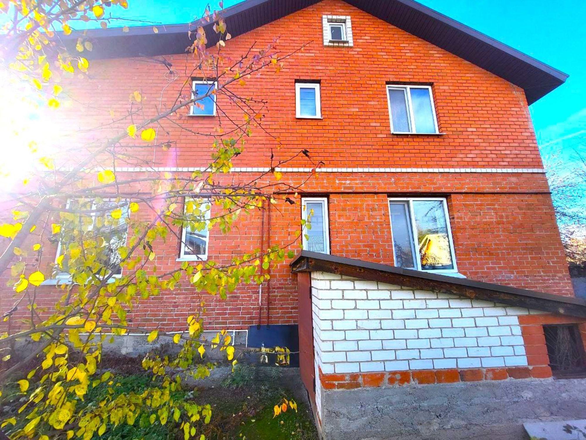 Купить дачу, дом, коттедж за 10 700 000 рублей на ул. Кооперативная