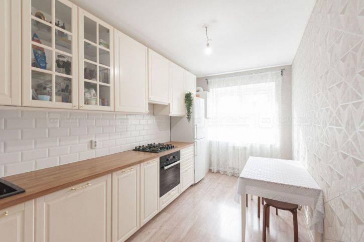 3-комн квартира ул. Ясная поляна, дом 17