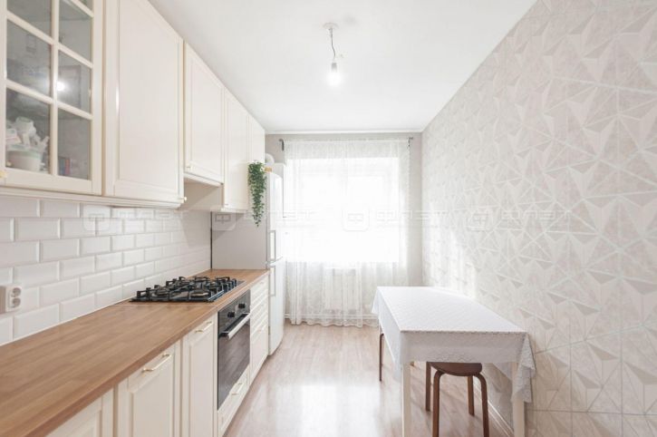 3-комн квартира ул. Ясная поляна, дом 17