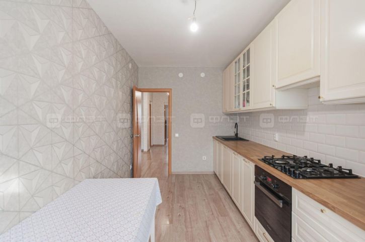 3-комн квартира ул. Ясная поляна, дом 17