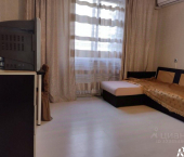 комната 52 кв м улица Академика Глушко, 3