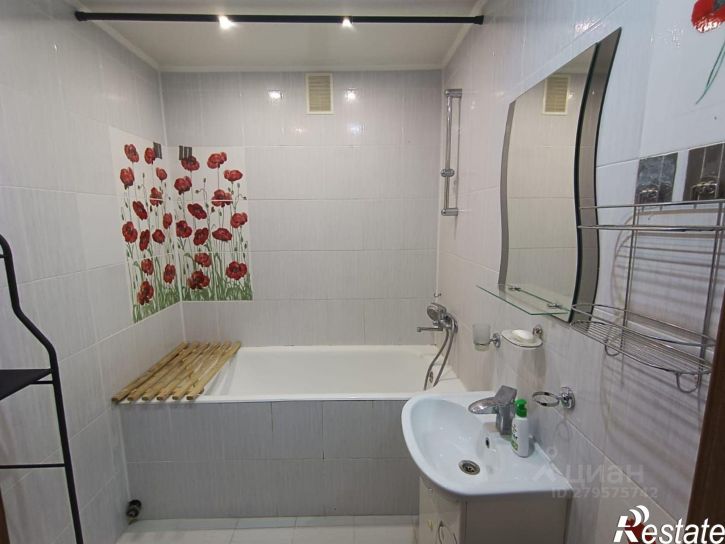 2-комн квартира ул Комарова, 11А,  д. 11А