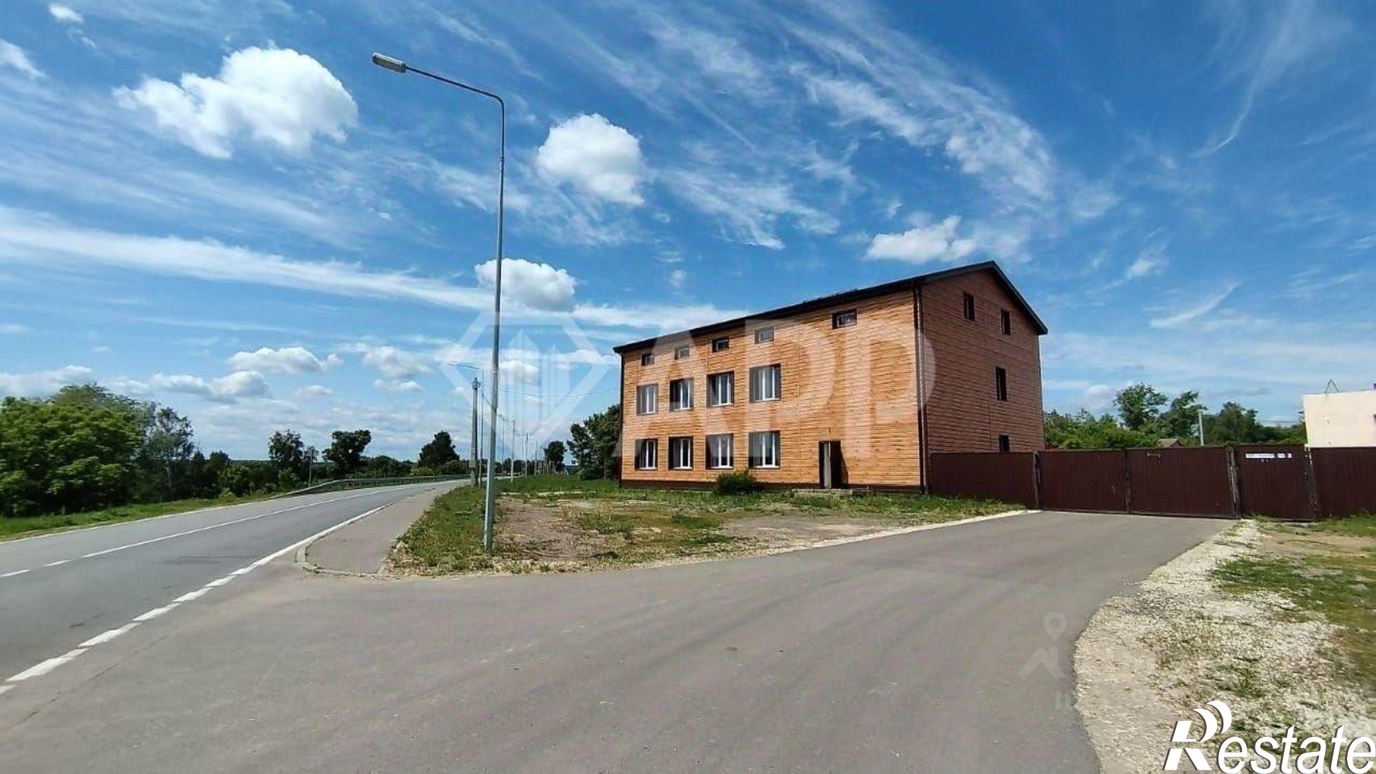 Купить ОСЗ, отдельно стоящее здание за 37 000 200 рублей на с. Никольское ул. Школьная , 11