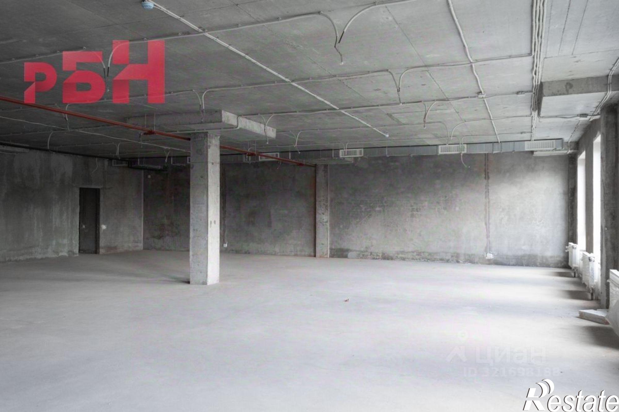 Купить помещение свободного назначения за 50 100 000 рублей на ул Гафиатуллина, 52