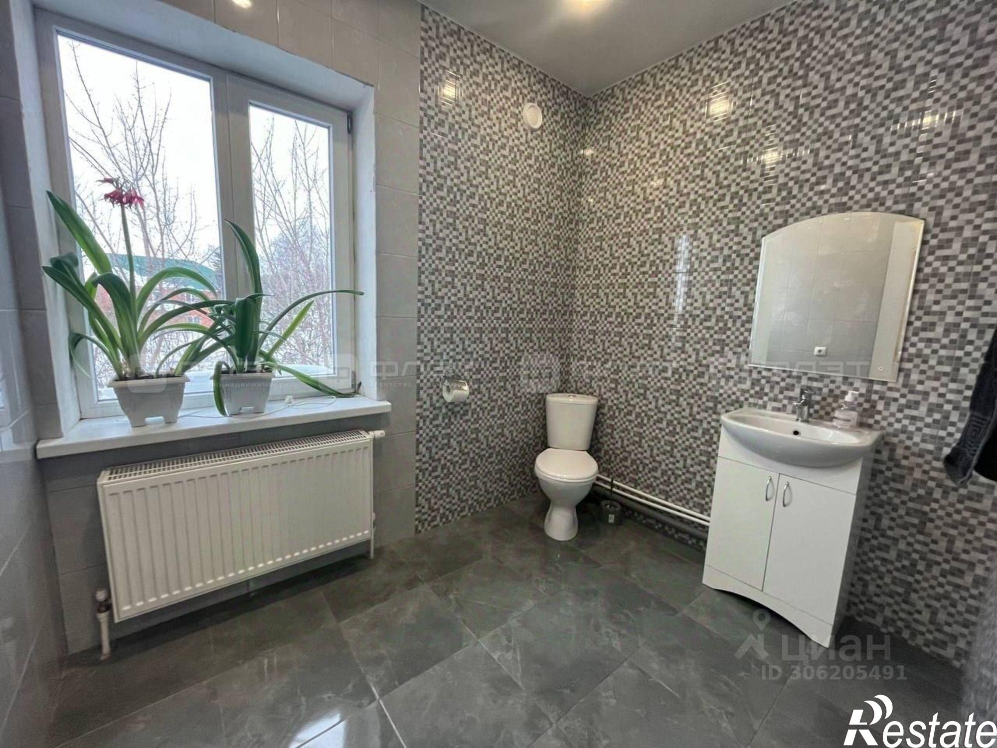 Купить ОСЗ, отдельно стоящее здание за 19 966 500 рублей на Татарстан, Казань, Советский, 179