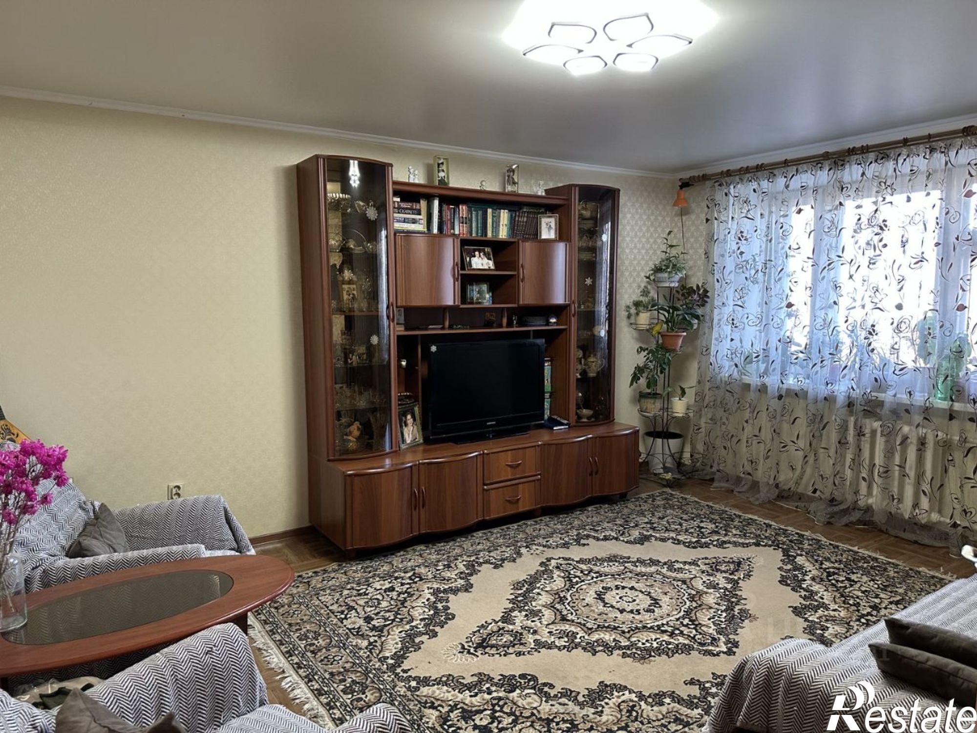 Купить квартиру за 13 200 000 рублей на Казань, улица Фрунзе, 3