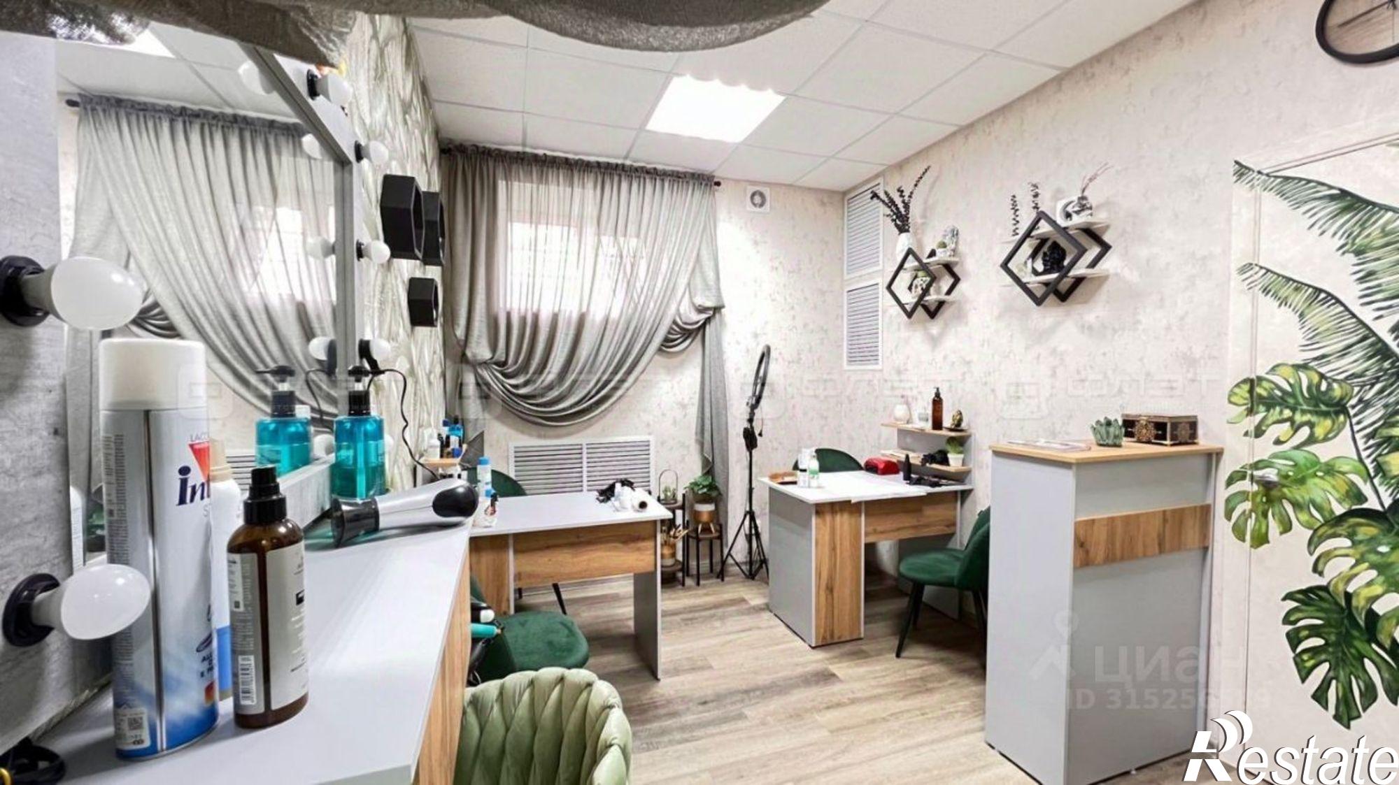 Купить офис, помещение под офис за 3 396 640 рублей на Татарстан, Казань, Вахитовский, ул. Сафьян, 8