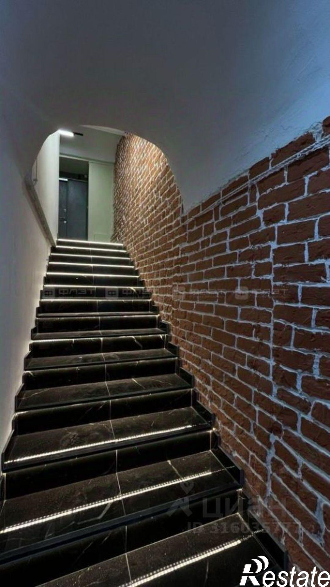 Купить офис, помещение под офис за 9 880 270 рублей на Татарстан, Казань, Вахитовский