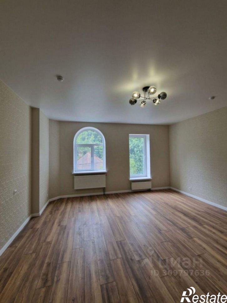 6-комн квартира Казань, Курашова ул., 9а