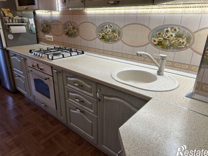 3-комн квартира Казань, улица Фрунзе, 3