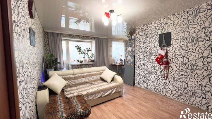 3-комн квартира Казань, улица Халезова