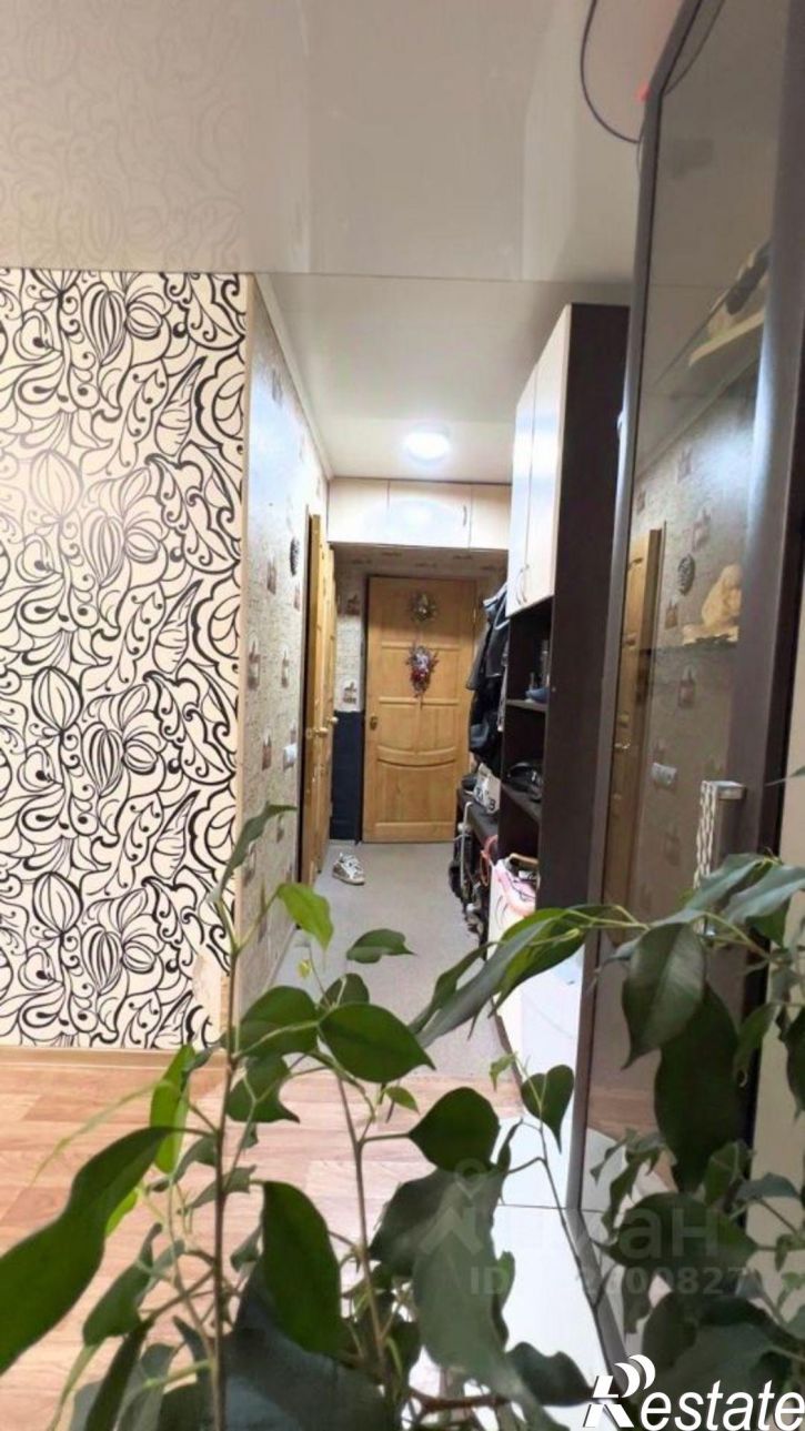 3-комн квартира Казань, улица Халезова