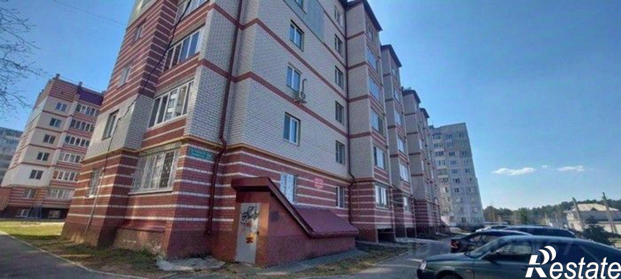 Купить помещение свободного назначения за 6 000 000 рублей на ул Комарова, 14Б 1