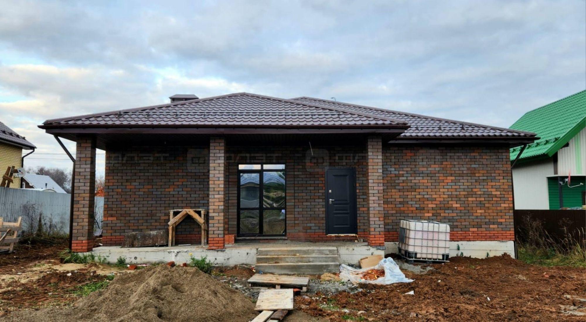 Купить дачу, дом, коттедж за 12 200 000 рублей на ул. Кленовая, дом 1