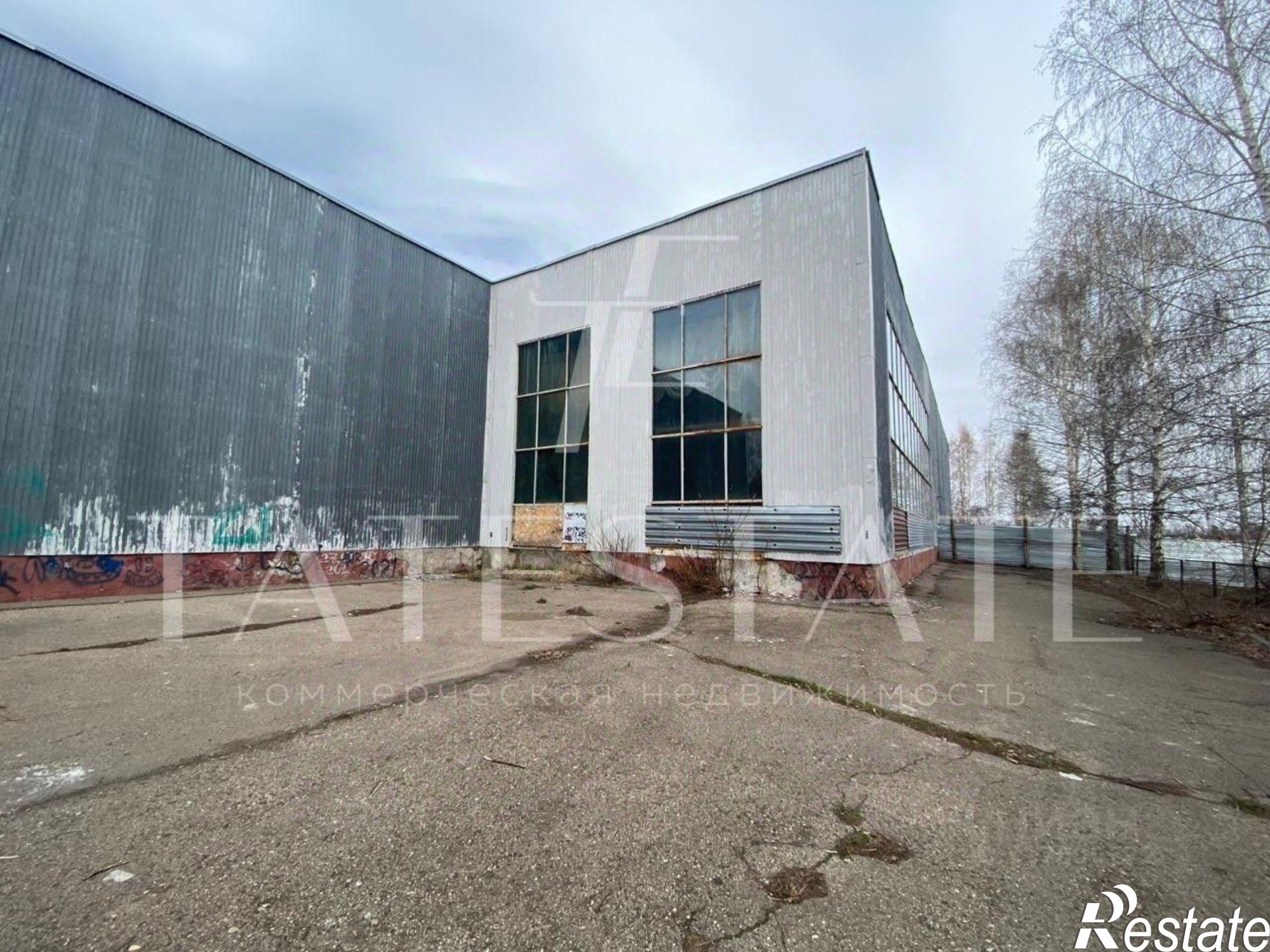 Купить складское помещение за 99 003 800 рублей на ул Советская, 5