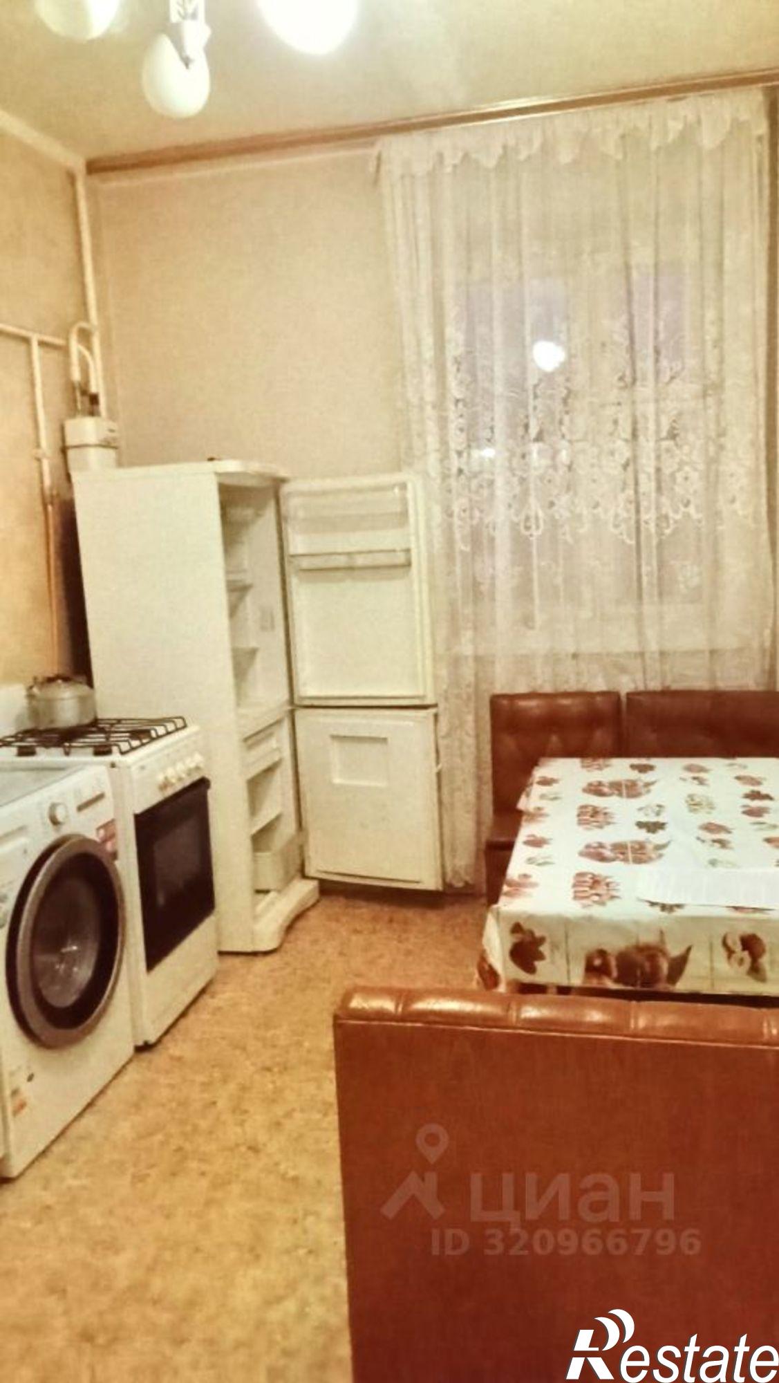 Сдать квартиру за 30 000 рублей на Казань, улица Симонова