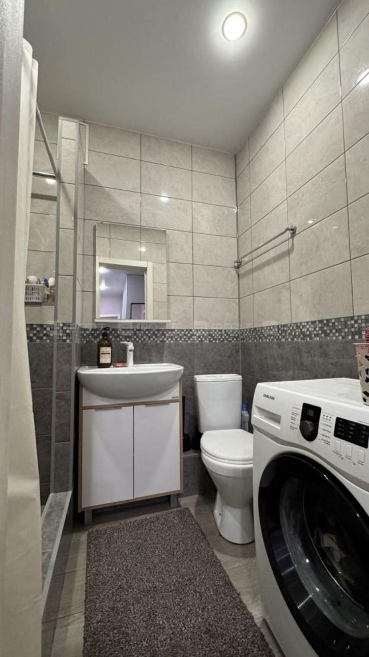 3-комн квартира ул. Солнечная, дом 1б