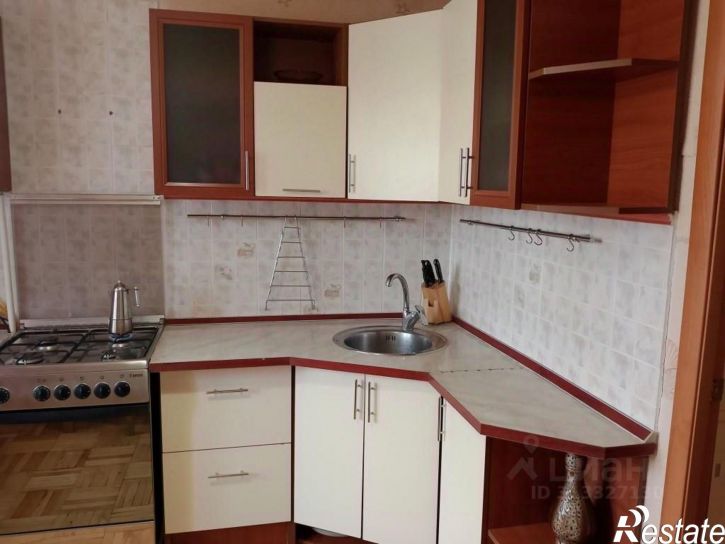 2-комн квартира улица Декабристов, 10,  д. 10