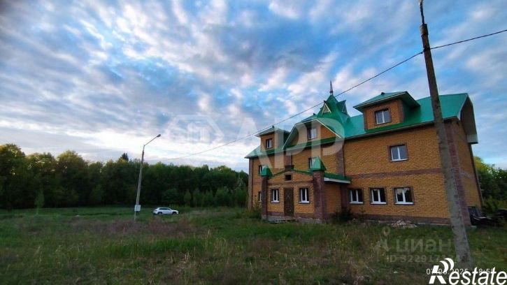 Отдельное здание Верхняя улица, 3,  д. 3