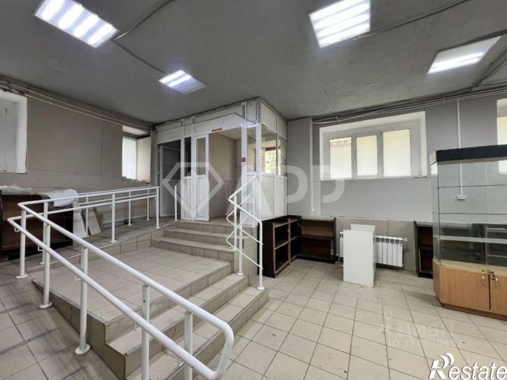 Помещение свободного назначения Комсомольская улица, 5,  д. 5