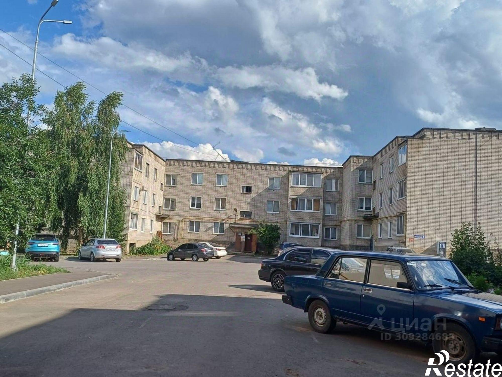 Купить квартиру за 2 000 000 рублей на улица Разведчиков, 5