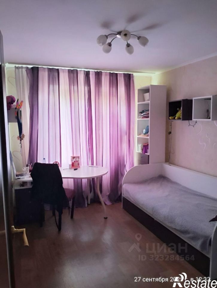 4-комн квартира улица Строителей, 4,  д. 4