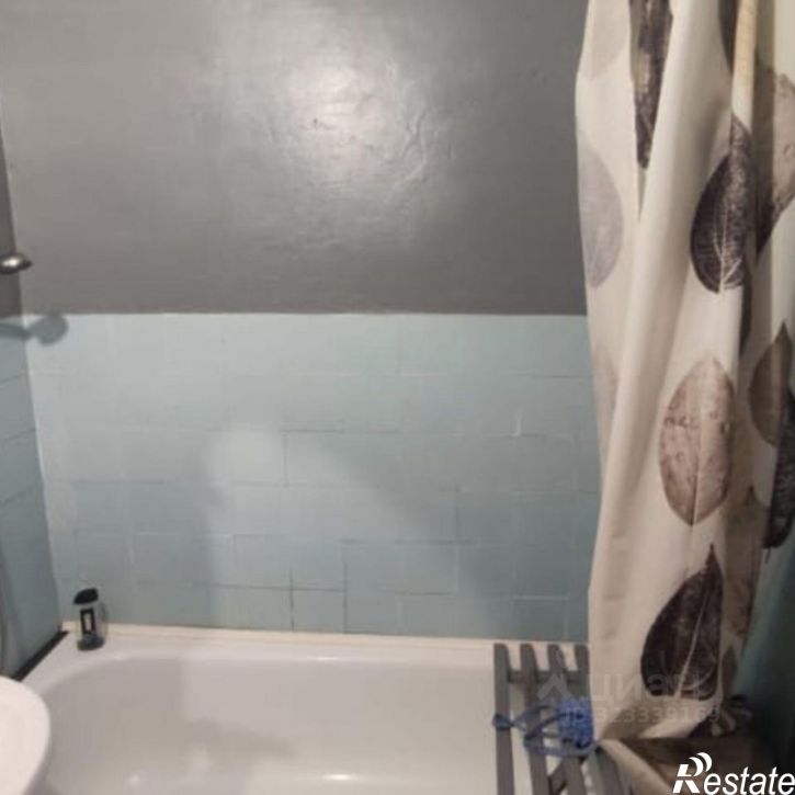 2-комн квартира ул Комарова, 25,  д. 25