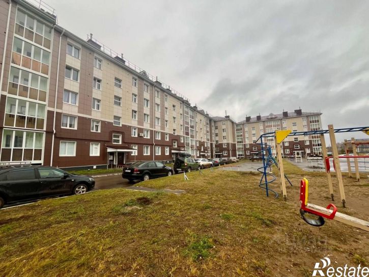 2-комн квартира улица Полющенкова, 28/3,  д. 28/3