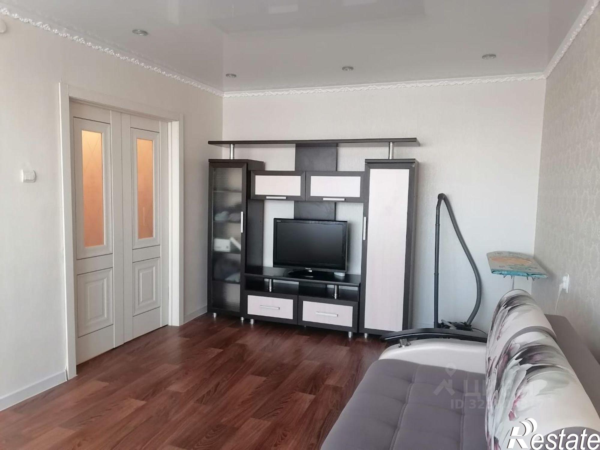 Сдать квартиру за 50 000 рублей на пер Марджани, 6