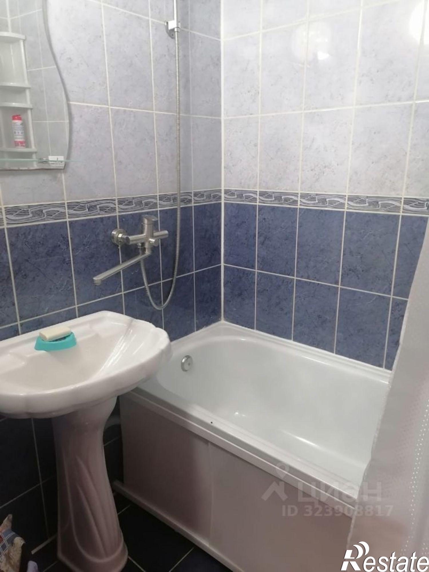 Сдать квартиру за 50 000 рублей на пер Марджани, 6