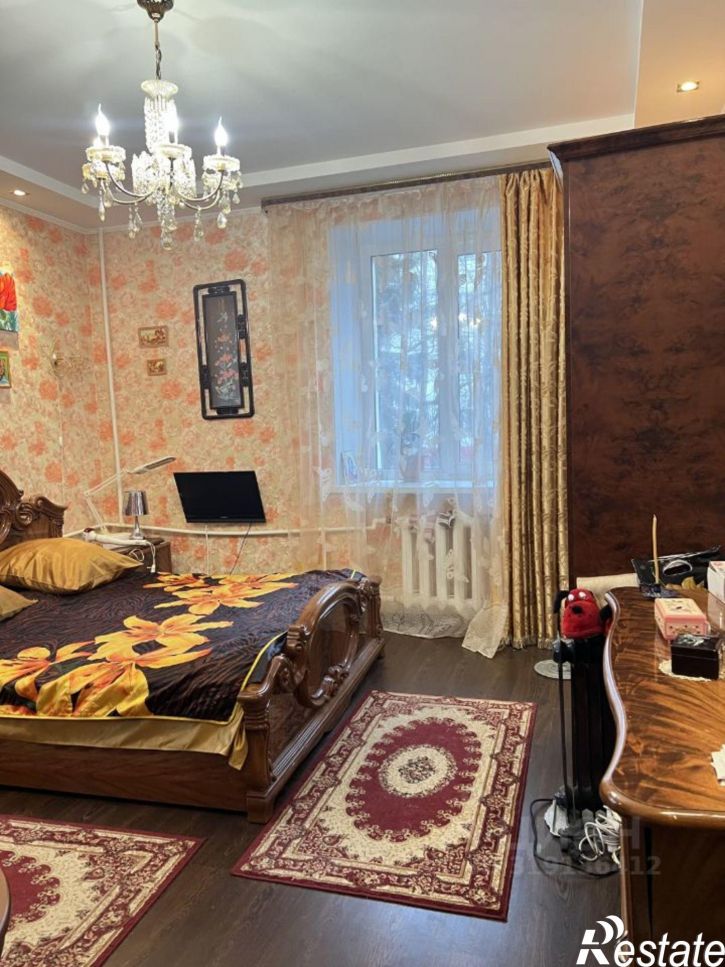 3-комн квартира Комсомольская улица, 1,  д. 1