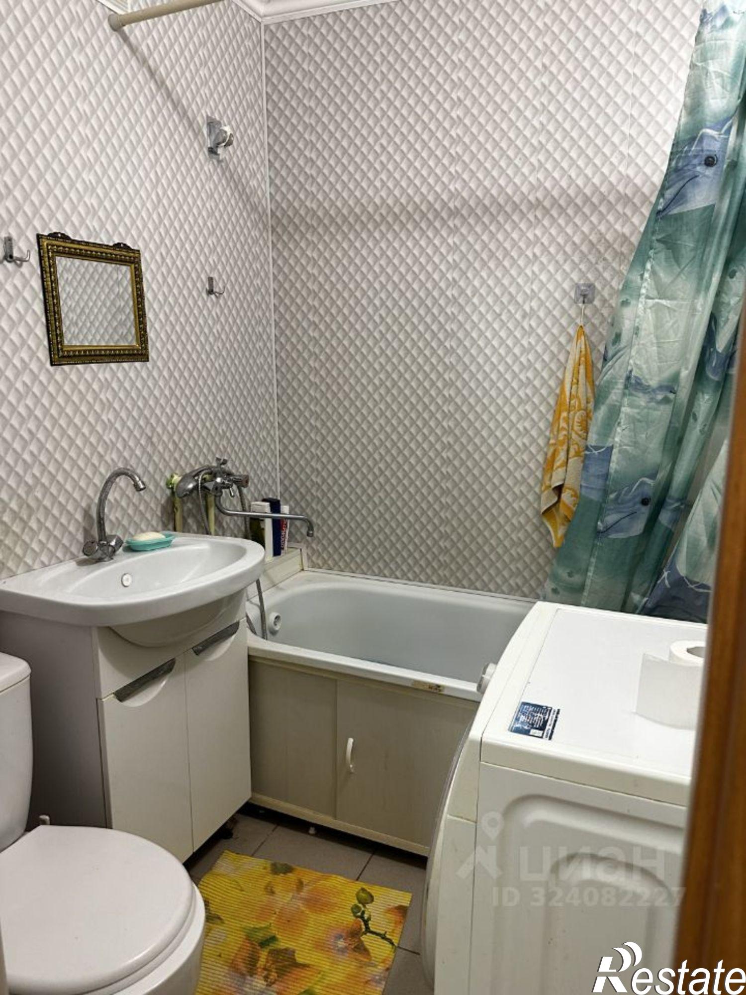 Купить квартиру за 1 800 000 рублей на Октябрьская улица, 10