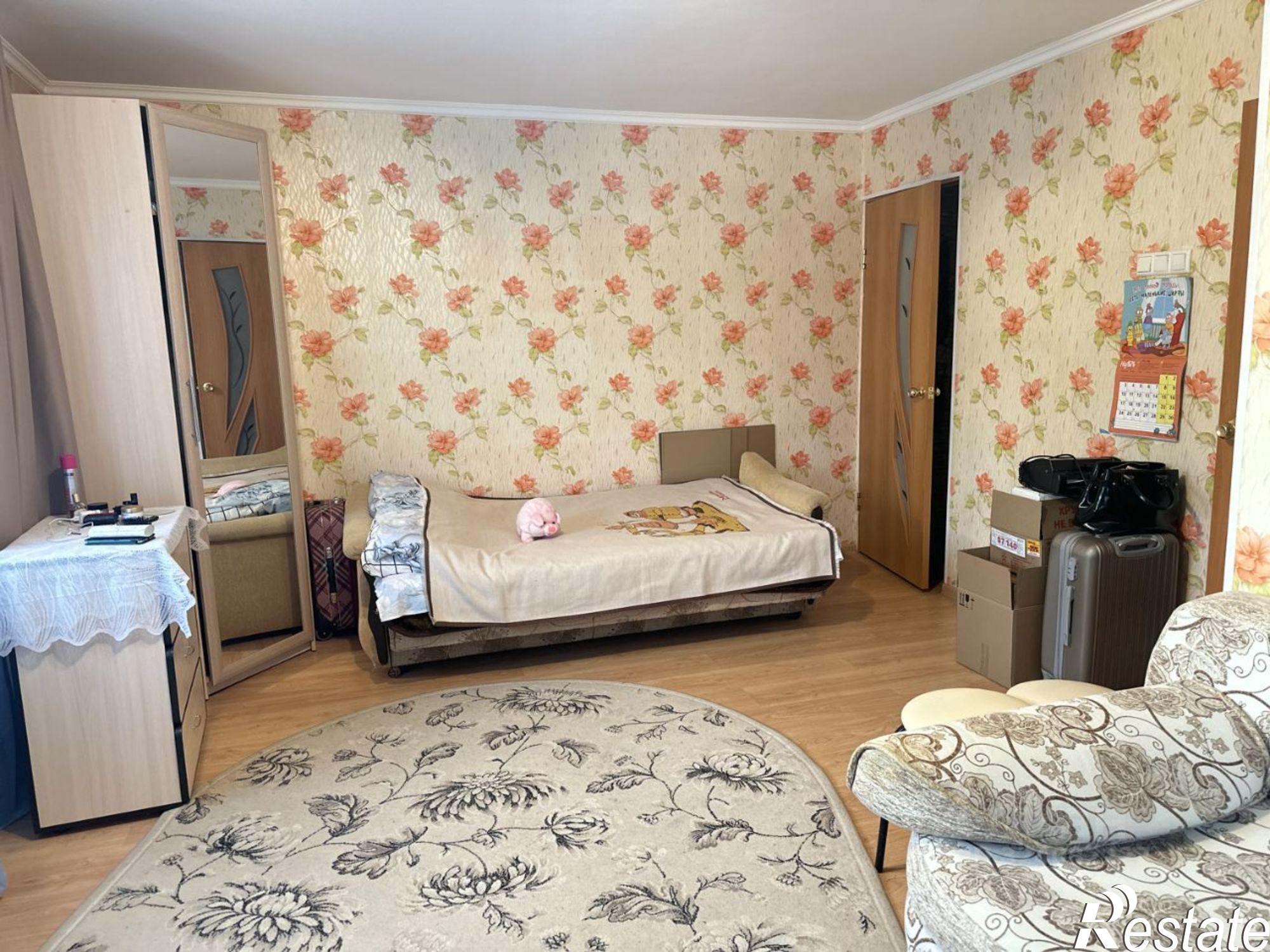 Купить квартиру за 1 800 000 рублей на Октябрьская улица, 10