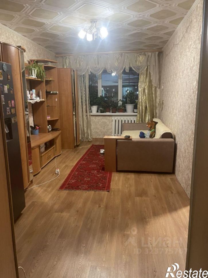 3-комн квартира улица Гагарина, 11,  д. 11