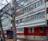 1-комн, 28кв м, этаж 1/5 пр-кт Яшьлек, 37