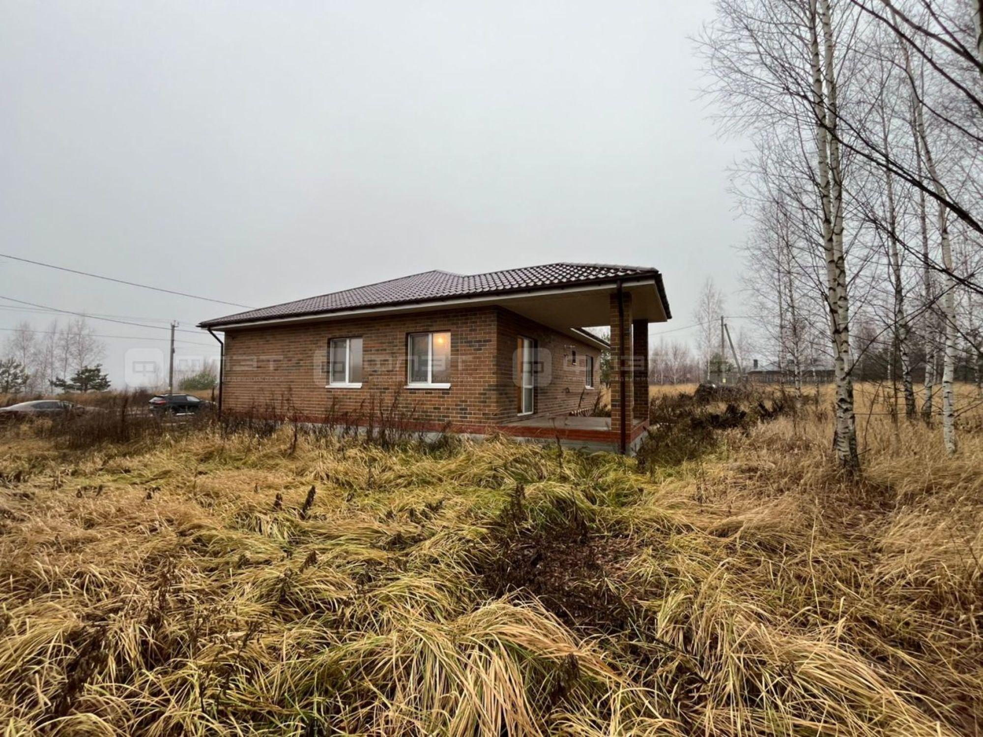 Купить дачу, дом, коттедж за 9 200 000 рублей на ул. 1-я Спортивная, дом 1